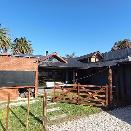 Ferienwohnung Escala Ezeiza Loft Con Desayuno Luis Guillon Exterior foto