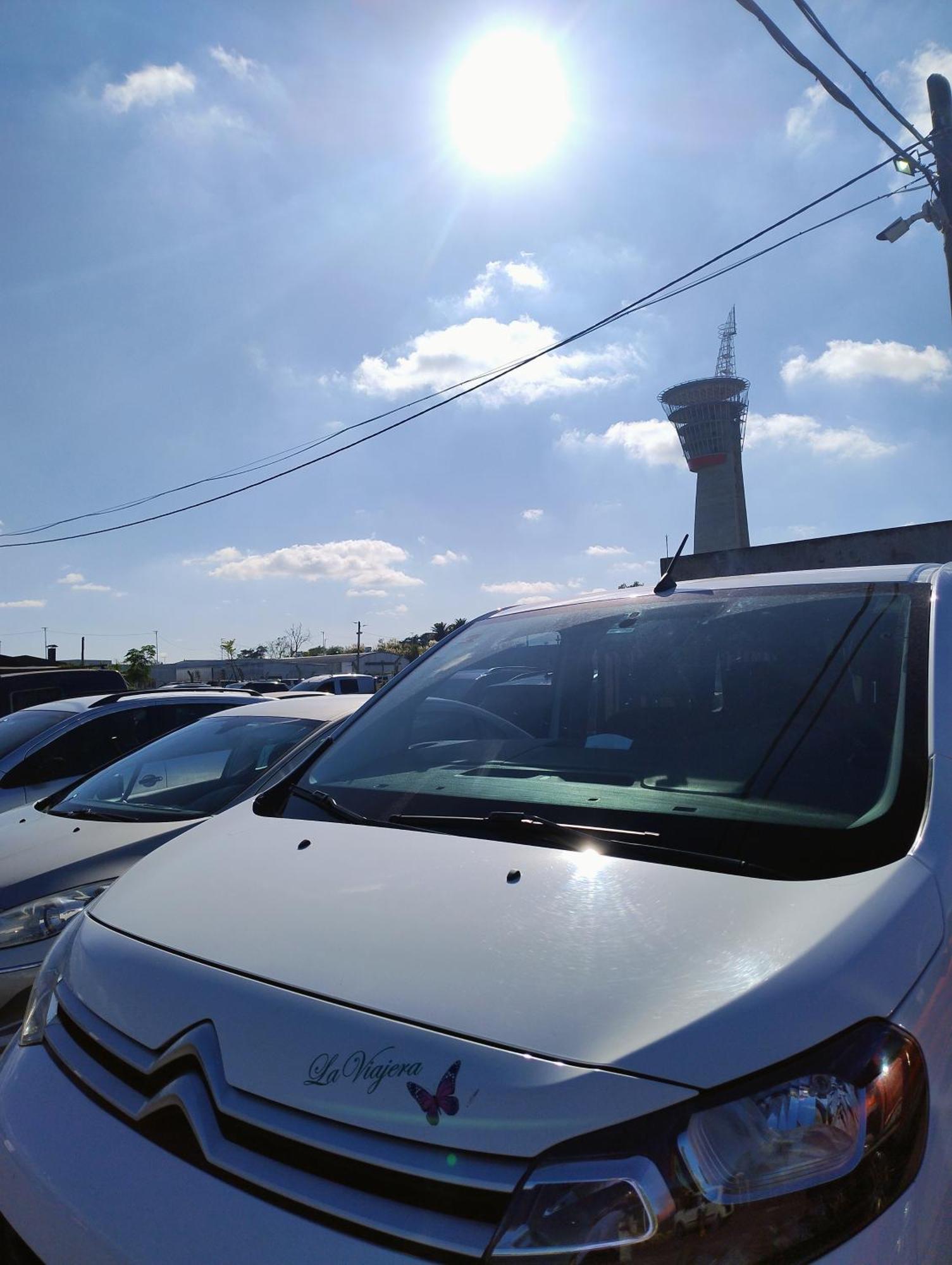Ferienwohnung Escala Ezeiza Loft Con Desayuno Luis Guillon Exterior foto