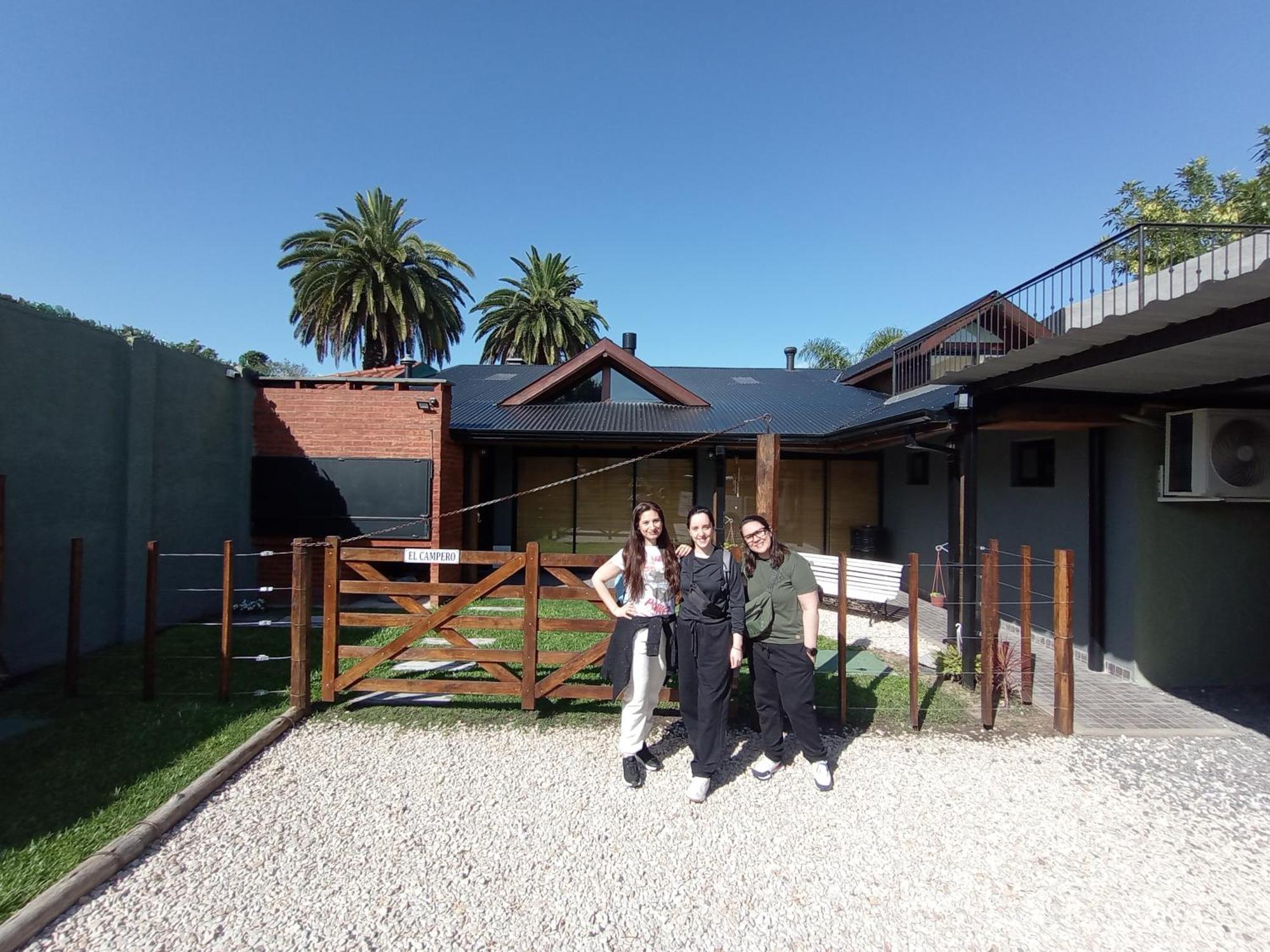 Ferienwohnung Escala Ezeiza Loft Con Desayuno Luis Guillon Exterior foto