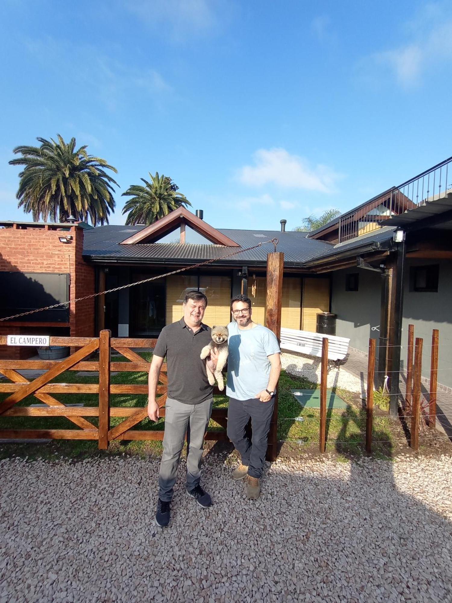 Ferienwohnung Escala Ezeiza Loft Con Desayuno Luis Guillon Exterior foto