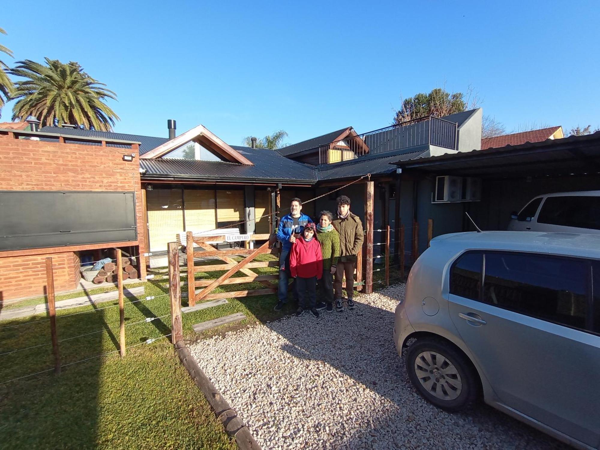 Ferienwohnung Escala Ezeiza Loft Con Desayuno Luis Guillon Exterior foto
