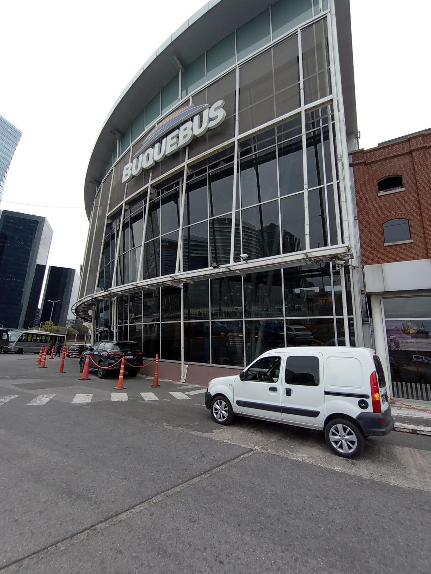 Ferienwohnung Escala Ezeiza Loft Con Desayuno Luis Guillon Exterior foto