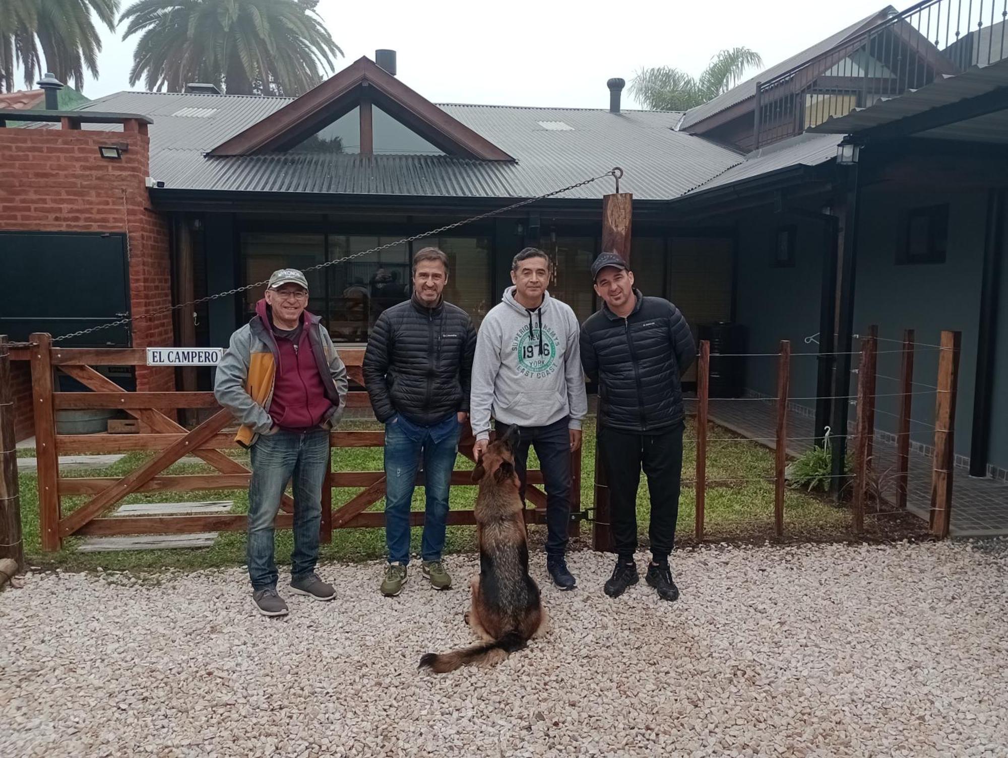 Ferienwohnung Escala Ezeiza Loft Con Desayuno Luis Guillon Exterior foto